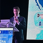 Dr. Bonner lectured with our friends and colleagues from the U.S. and Mexico at AMECRA.